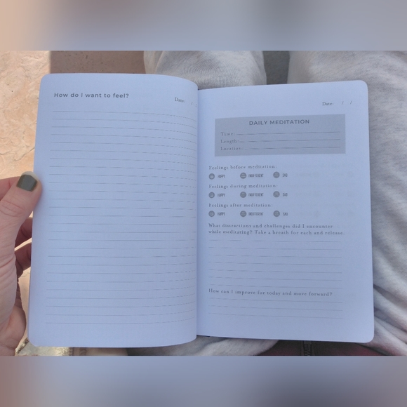 2 Guided journals - Meditation and Connection - Picture 4 of 12